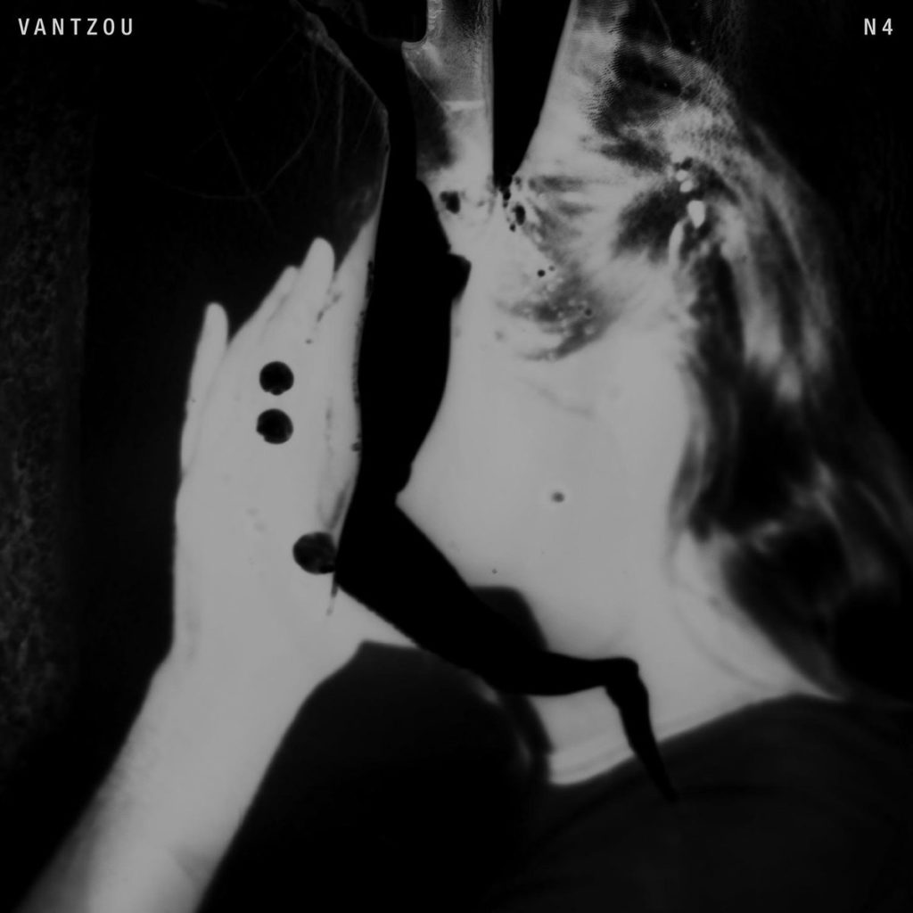 Album der Woche: „N°4“ von Christina Vantzou