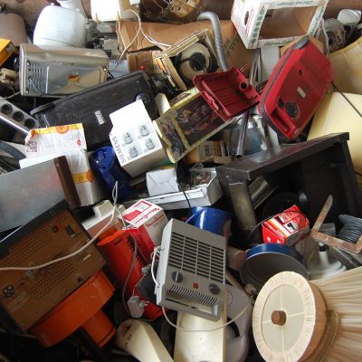 e-waste-2049017_1920