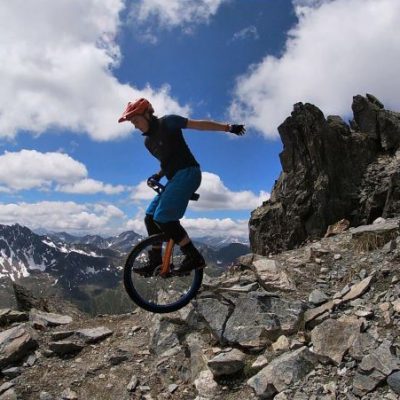 lorena-schwerzmann-einradfahren