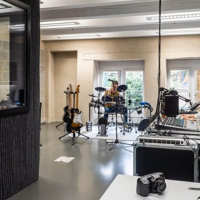 348726b0-069d-4c85-a677-4f8054c1c3c0