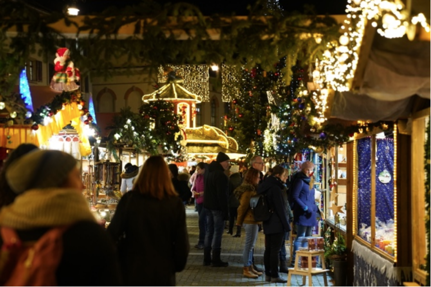 Der Winterthurer Weihnachtsmarkt ist wieder losgegangen. Wir haben nachgefragt, was für Herausforderungen sich stellen.