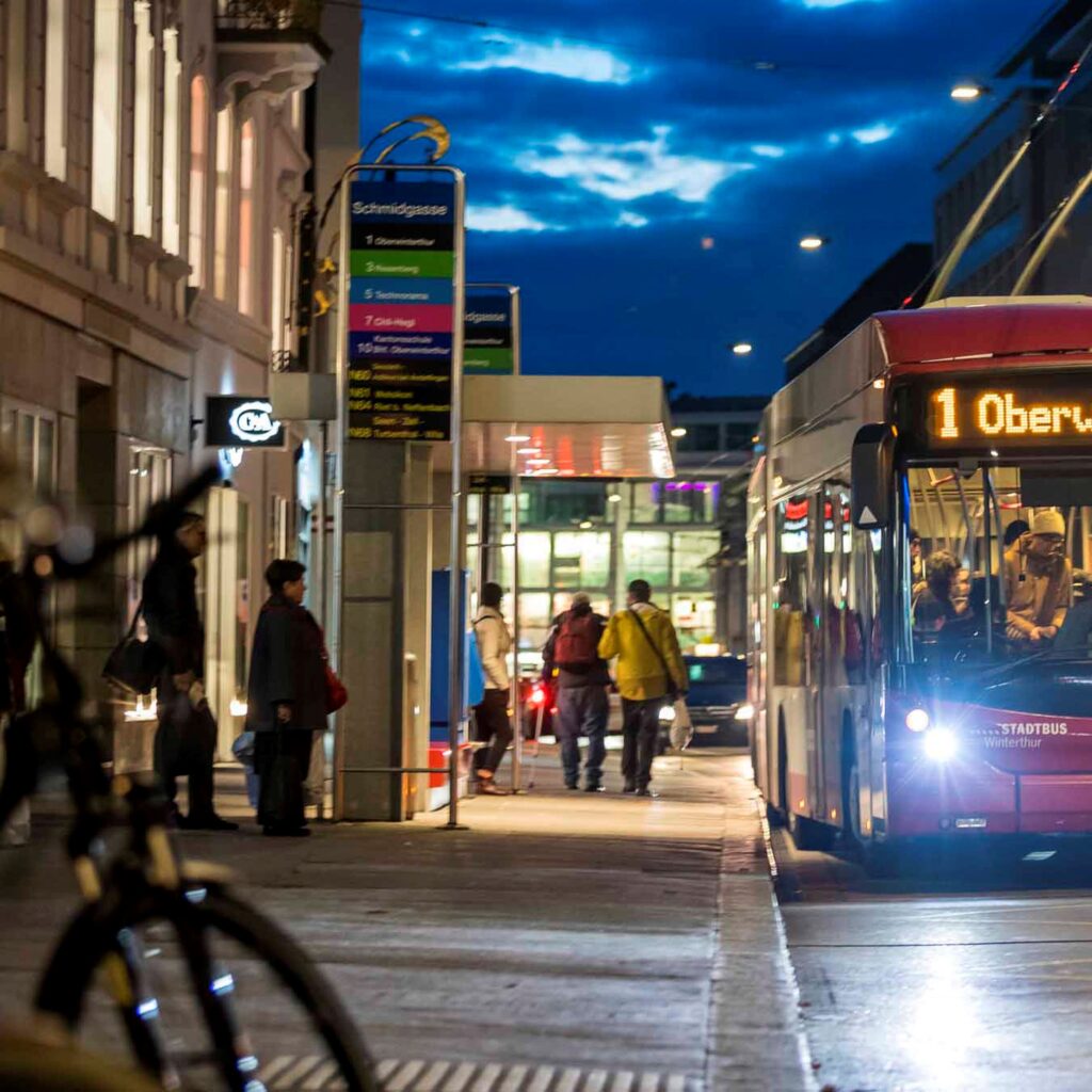 Der Winterthurer Stadtrat führt Tempo 30 rund um die Altstadt ein. Doch das weckt kritische Stimmen.