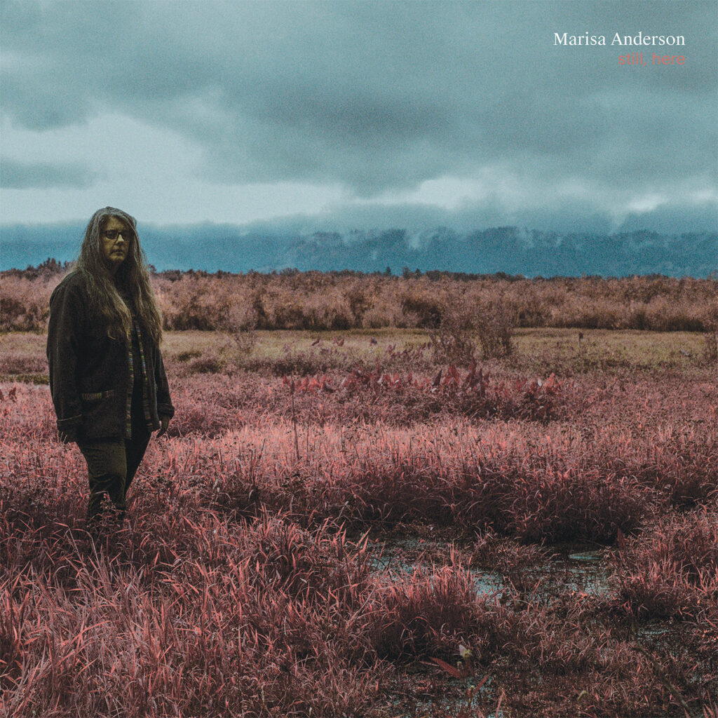 Musik fürs herbstliche Loslassen: das neue Album von Marisa Anderson.