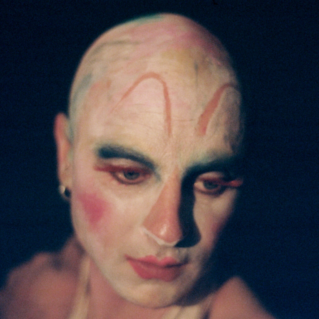 Tastentöne-Vulnerability im Zirkus-Zelt.