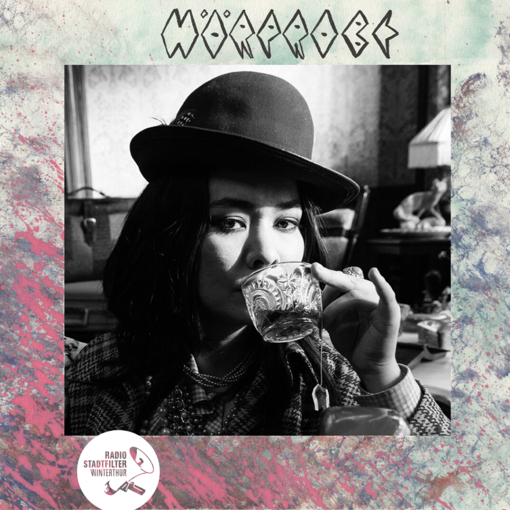 Nothing's About to Happen to Mitksi? Sie hat wohl nicht mit unserem Qualitätsmanagement gerechnet.