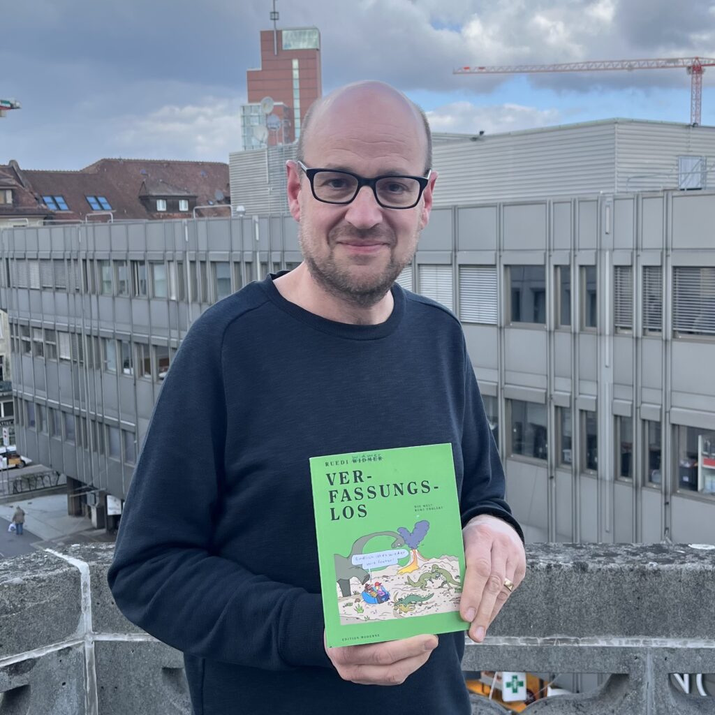 Wir greifen nur selten zu Superlativen, aber eins steht fest: Ruedi Widmer ist der Cartoonist mit dem kürzesten Weg zu den Stadtfilter-Studios. Diese Woche liest unser Stocknachbar aus seinem neuen Buch.