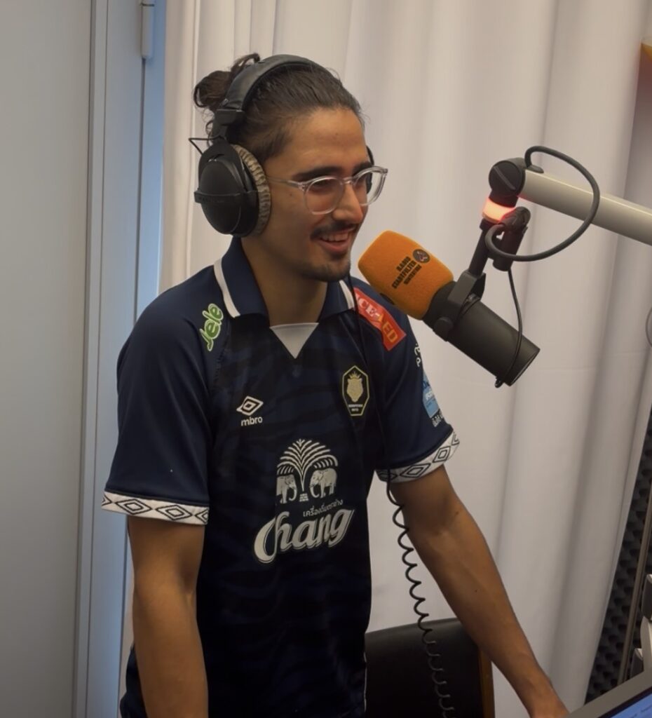 Eric Stutz aus Wülflingen hat im Juni in Bangkok in seiner Gewichtsklasse den Weltmeistertitel im Thaiboxen gewonnen.